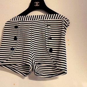 🍍Authentic white and black shorts🍍#1